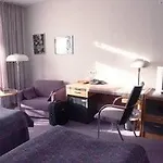 Kuninkaantie Hotel 3*