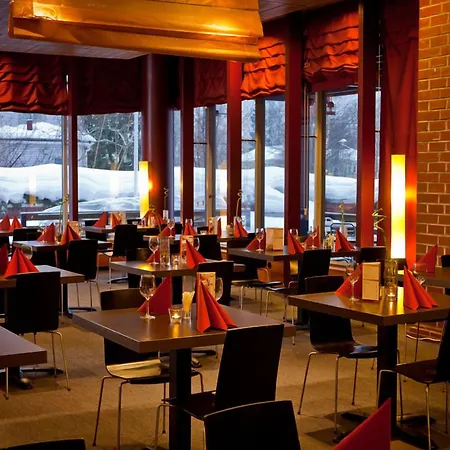 Kuninkaantie 3* Espoo