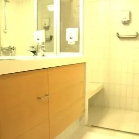 Hotell Kuninkaantie 3*