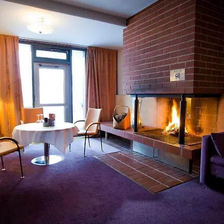 Kuninkaantie Hotel 3*