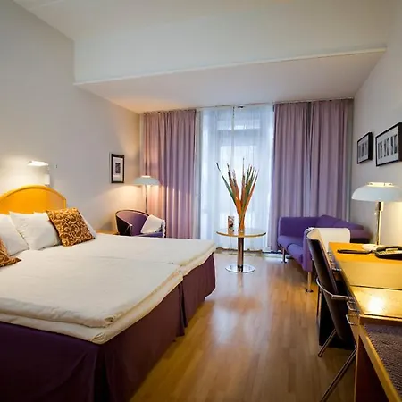 Kuninkaantie Hotel Espoo
