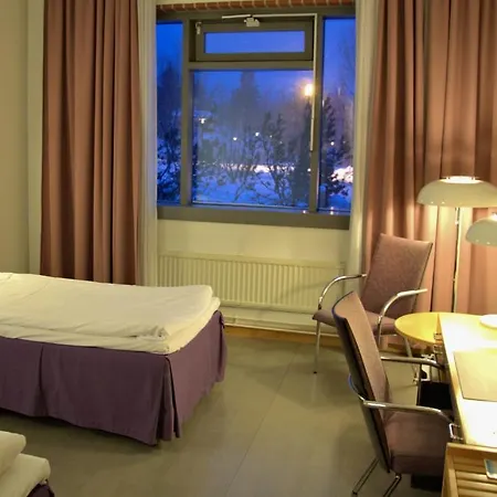 Kuninkaantie Hotel 3*