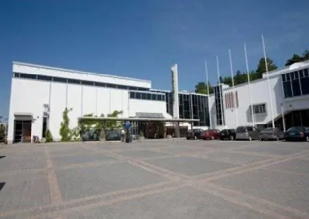 Kuninkaantie 3* Espoo