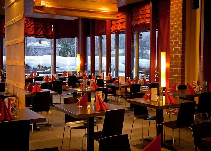 Kuninkaantie 3* Espoo